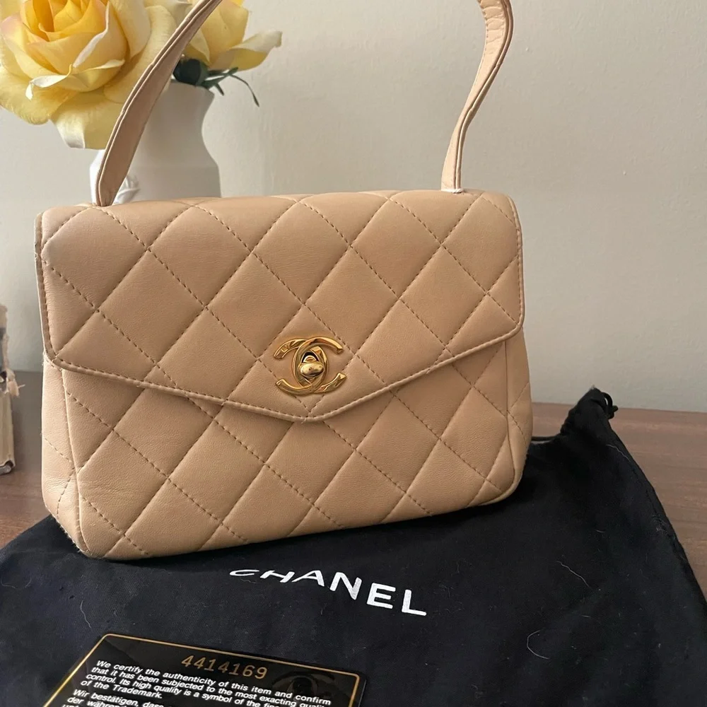 Vintage Chanel Mini Kelly Flap Bag Beige Lambskin Leather Top Handle - Picture 2 of 11